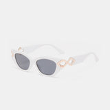 Polycarbonate Frame Cat-Eye Sunglasses
