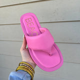IZZIE THONG SANDAL- HOT PINK
