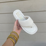 Izzie Thong Sandal - Ivory