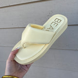 IZZIE THONG SANDAL- YELLOW