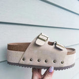 Wannabe Platform Sandal - Tan