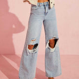 Distressed Wide Leg Jeans with Pockets