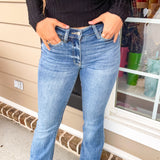 Judy Blue | Core Mid-Rise Bootcut Jean - Light Wash