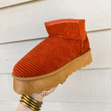 Yarroh Corduroy Mini Boot - Orange