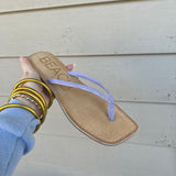 BUNGALOW THONG SANDAL- LAVENDER LIZARD