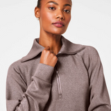 SPANX| AirEssentials Half Zip