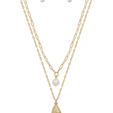 Shell Out Necklace - Gold